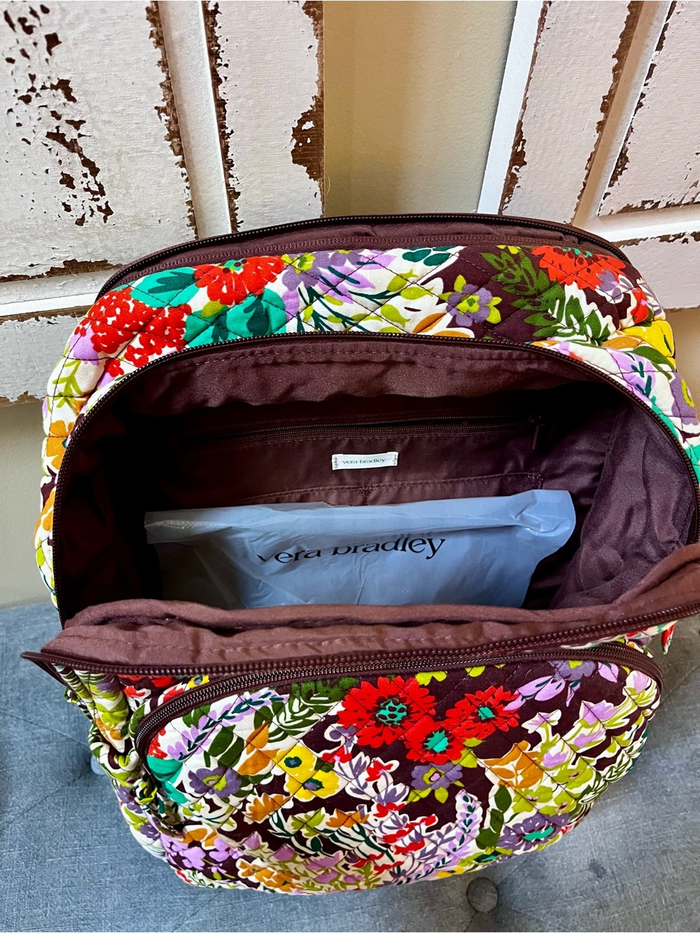 Vera Bradley Quilted Floral Extra Large Backpack - NWT - Evening Garden Pattern - Picture 4 of 5